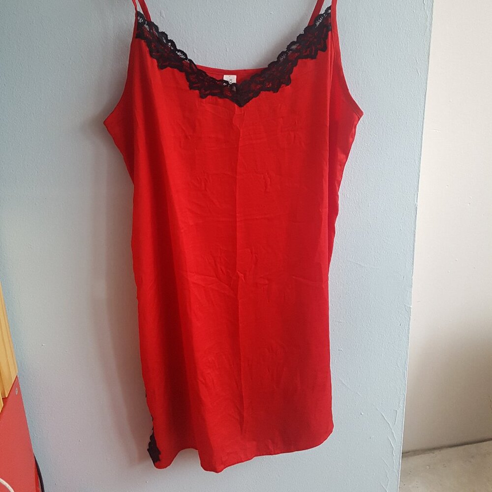 Forever 21 plus red and black Slip/ Slip dress 2XL - Picture 2 of 8